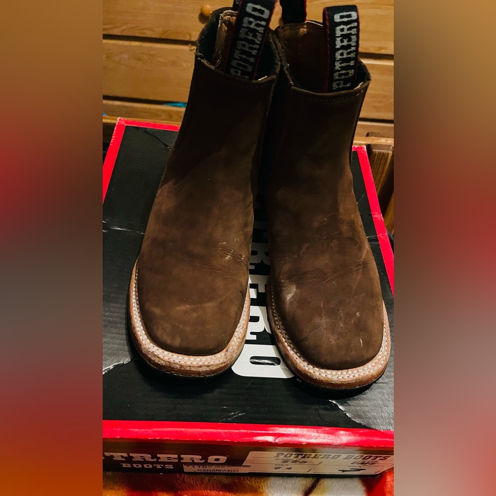 Boys botines size 3